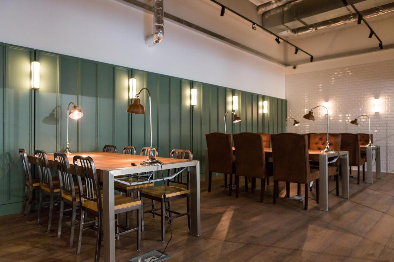 For Students Only Studios At Chapter White City In London Exteriör bild