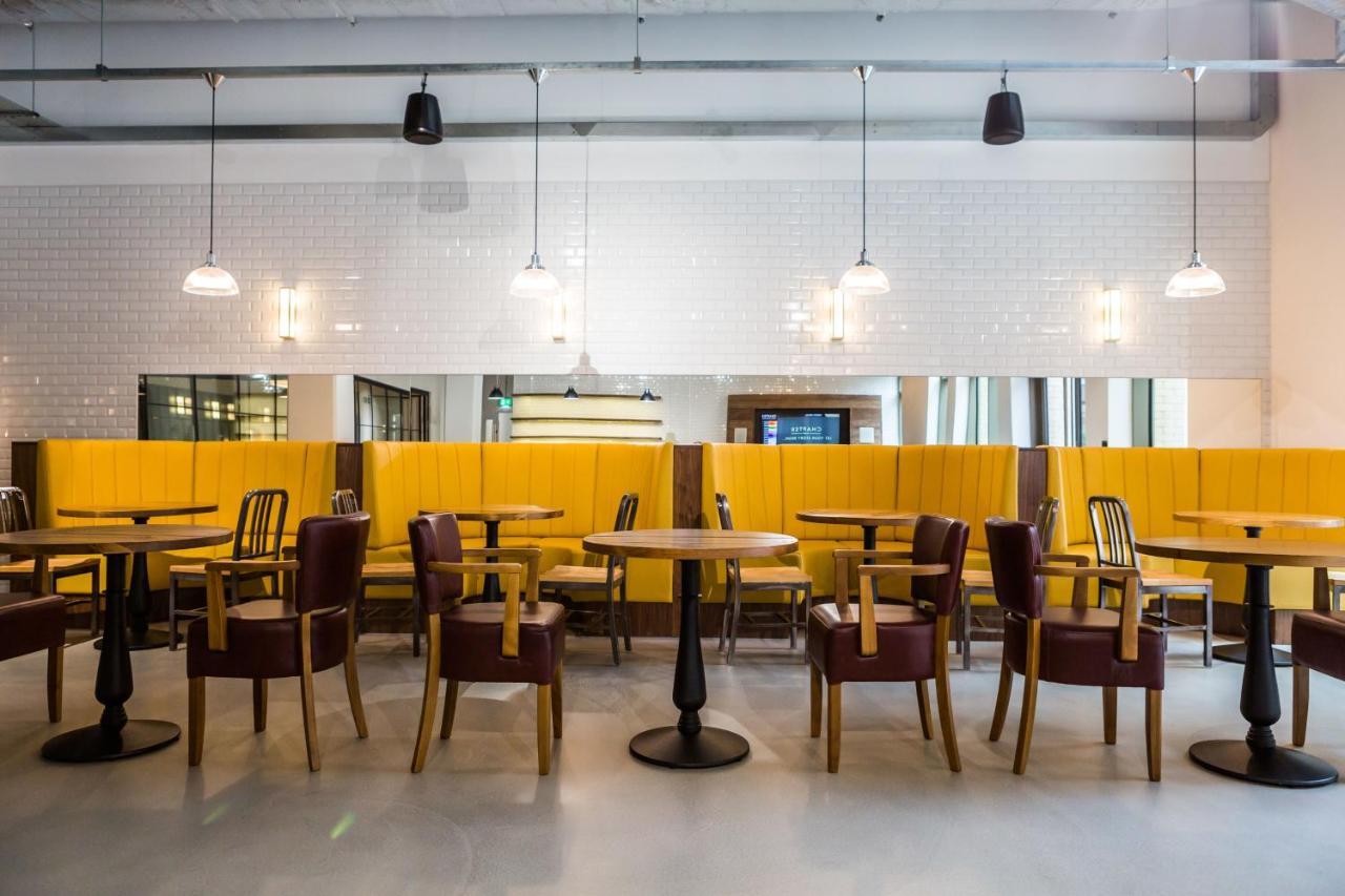 For Students Only Studios At Chapter White City In London Exteriör bild