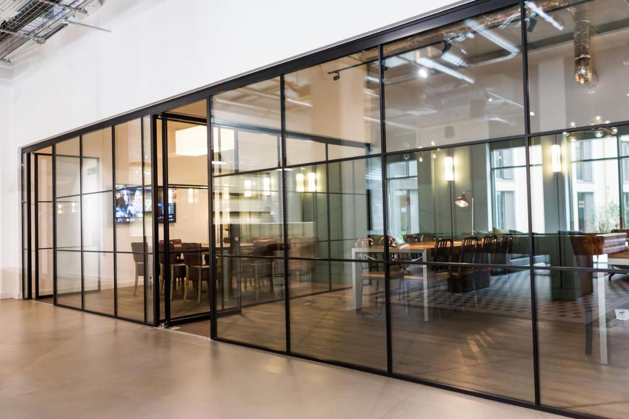 For Students Only Studios At Chapter White City In London Exteriör bild